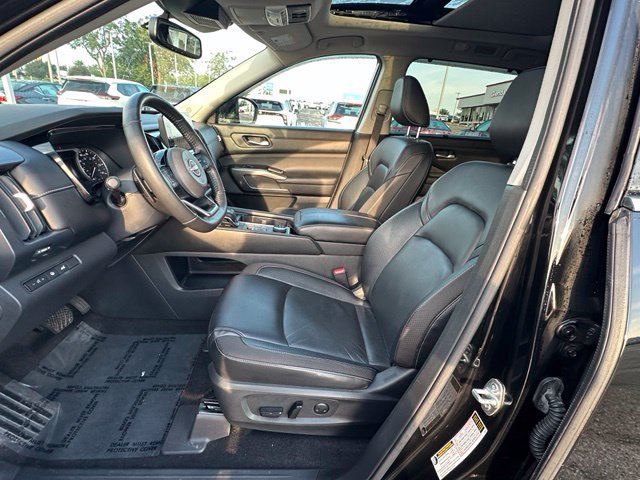 Certified 2022 Nissan Pathfinder SL w/ SL Premium Package AWD/4WD image 23