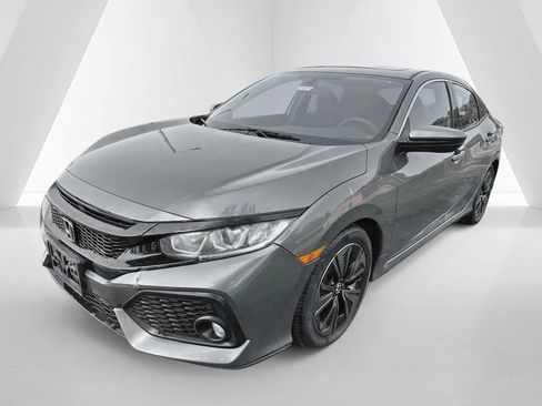 Used 2017 Honda Civic EX image 3