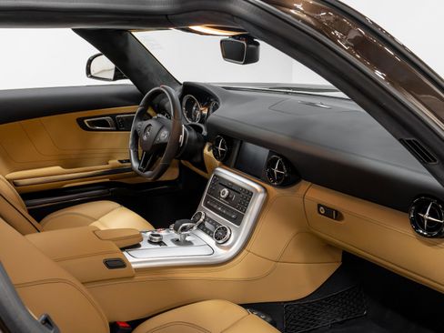 Used 2014 Mercedes-Benz SLS AMG GT Coupe image 83