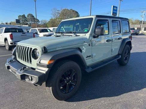 Used 2023 Jeep Wrangler Sport image 24
