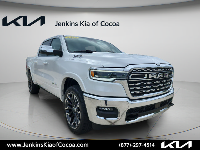 Used 2025 RAM 1500 Limited AWD/4WD image 12
