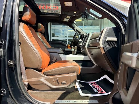 Used 2018 Ford F250 King Ranch w/ King Ranch Ultimate Package AWD/4WD image 38