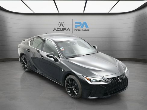 Used 2022 Lexus IS 350 F Sport image 37