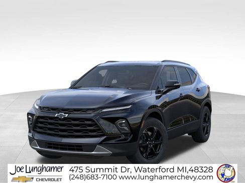 New 2026 Chevrolet Blazer LT w/ Midnight/Sport Edition AWD/4WD image 7