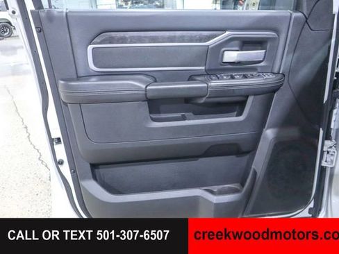 Used 2024 RAM 2500 Big Horn AWD/4WD image 41