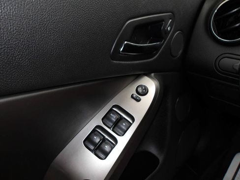 Used 2009 Pontiac G6 GT w/ Sport Package 1 FWD image 19