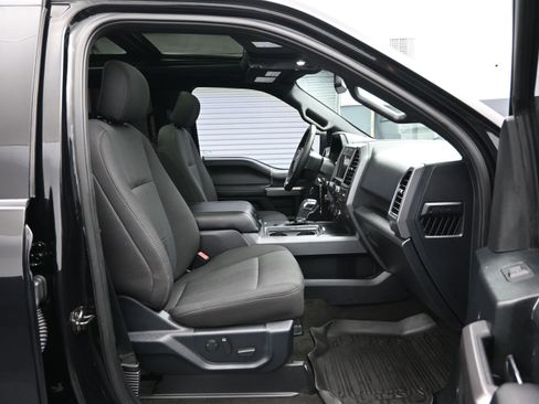 Used 2020 Ford F150 XLT w/ Equipment Group 302A Luxury AWD/4WD image 13