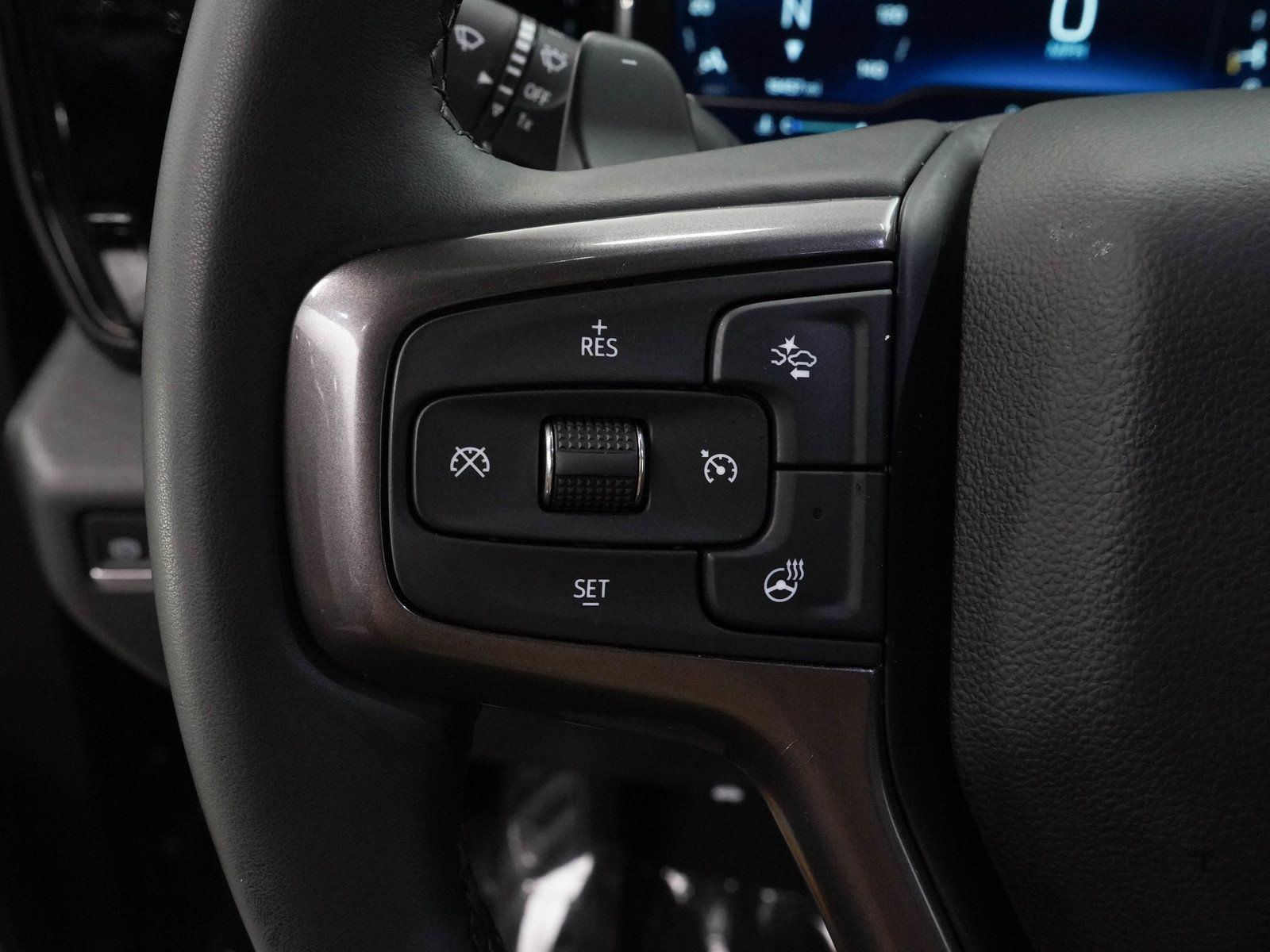 Used 2025 Chevrolet Silverado 1500 ZR2 w/ Technology Package AWD/4WD image 26