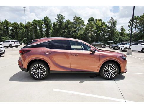 Used 2023 Lexus RX 350 Premium Plus w/ Cold Area Package FWD image 5
