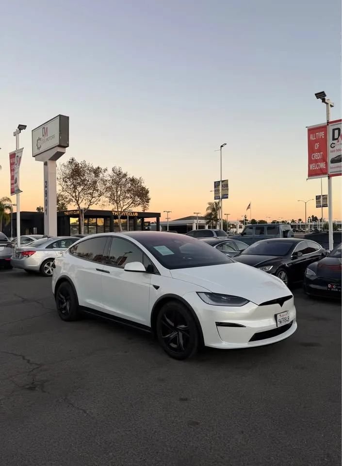 Used 2026 Tesla Model X Plaid AWD/4WD image 2