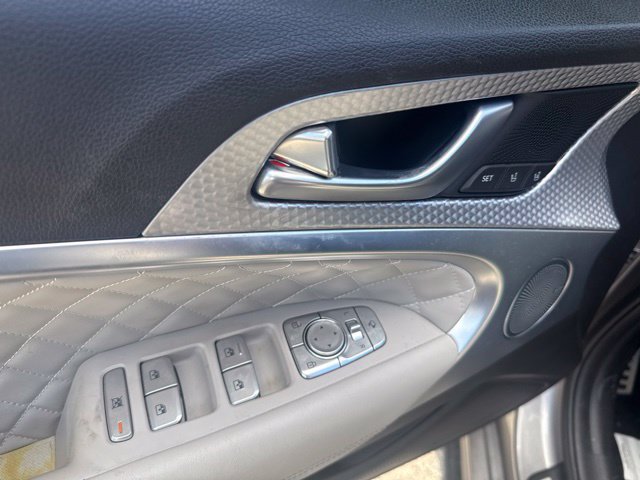 Used 2023 Genesis G70 3.3T w/ Sport Prestige Package RWD image 12