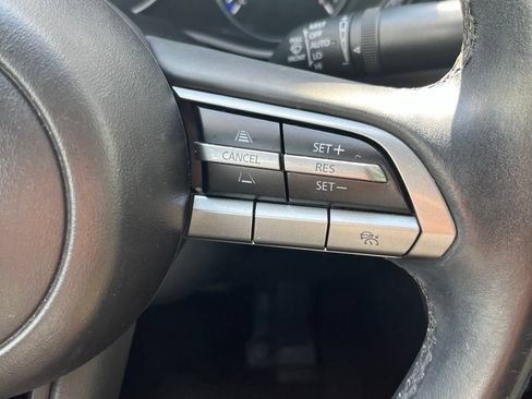 Used 2023 MAZDA MAZDA3 s FWD image 22