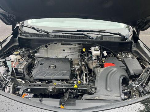 Used 2025 Buick Encore GX Preferred FWD image 31