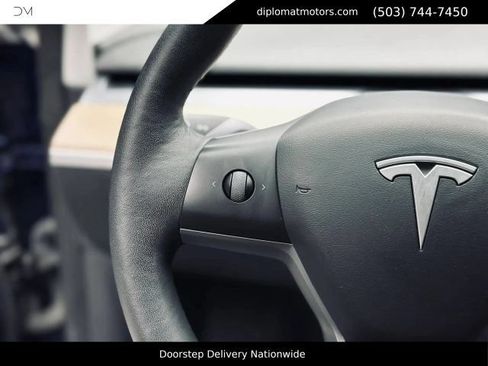 Used 2022 Tesla Model 3 Performance AWD/4WD image 28