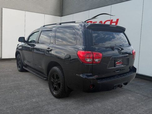 Used 2015 Toyota Sequoia SR5 image 9