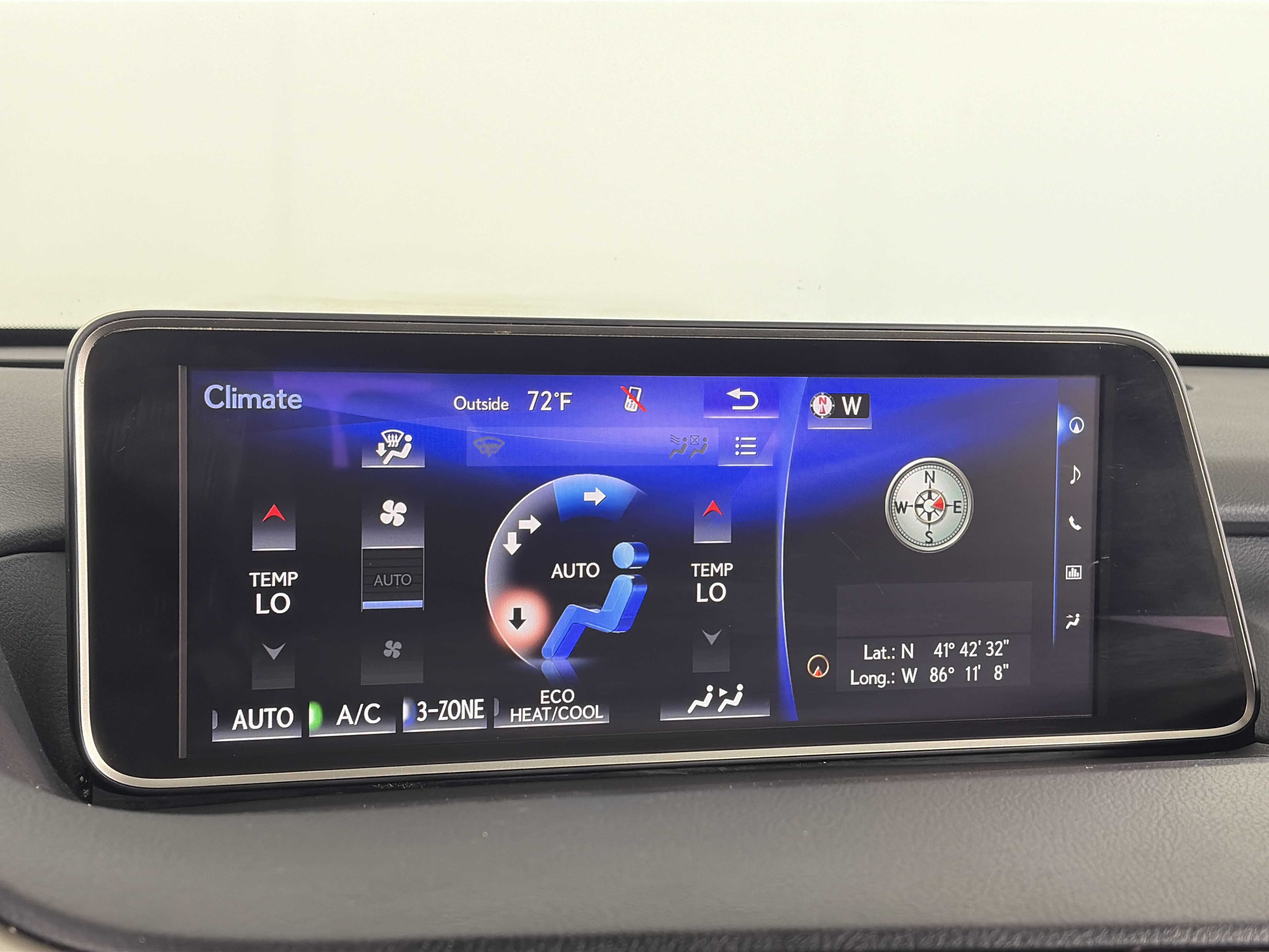 Used 2019 Lexus RX 350L Luxury w/ Accessory Package AWD/4WD image 21