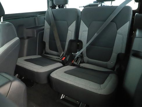 Used 2023 Ford Bronco Base w/ Sasquatch Package image 18