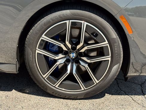 Used 2023 BMW 760i xDrive w/ Executive Package AWD/4WD image 55