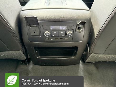 Used 2019 Chevrolet Suburban LT AWD/4WD image 13