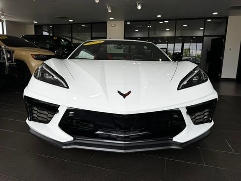 Used 2023 Chevrolet Corvette Stingray Premium Conv w/ Z51 Performance Package RWD image 2