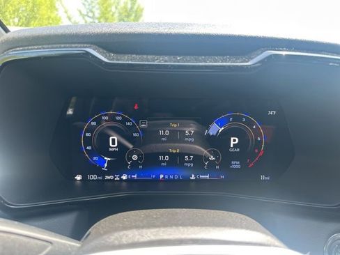 New 2026 Chevrolet Colorado LT w/ LT Convenience Package AWD/4WD image 17