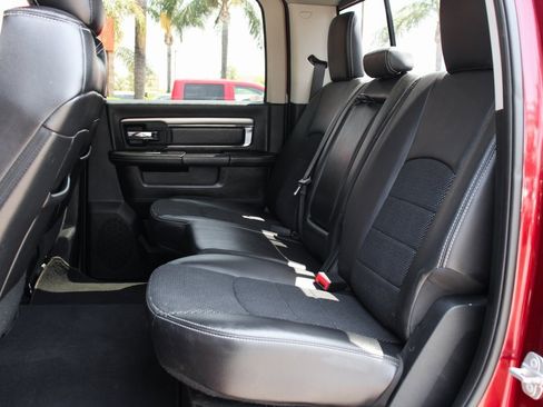 Used 2018 RAM 3500 Big Horn w/ Sport Appearance Group image 33