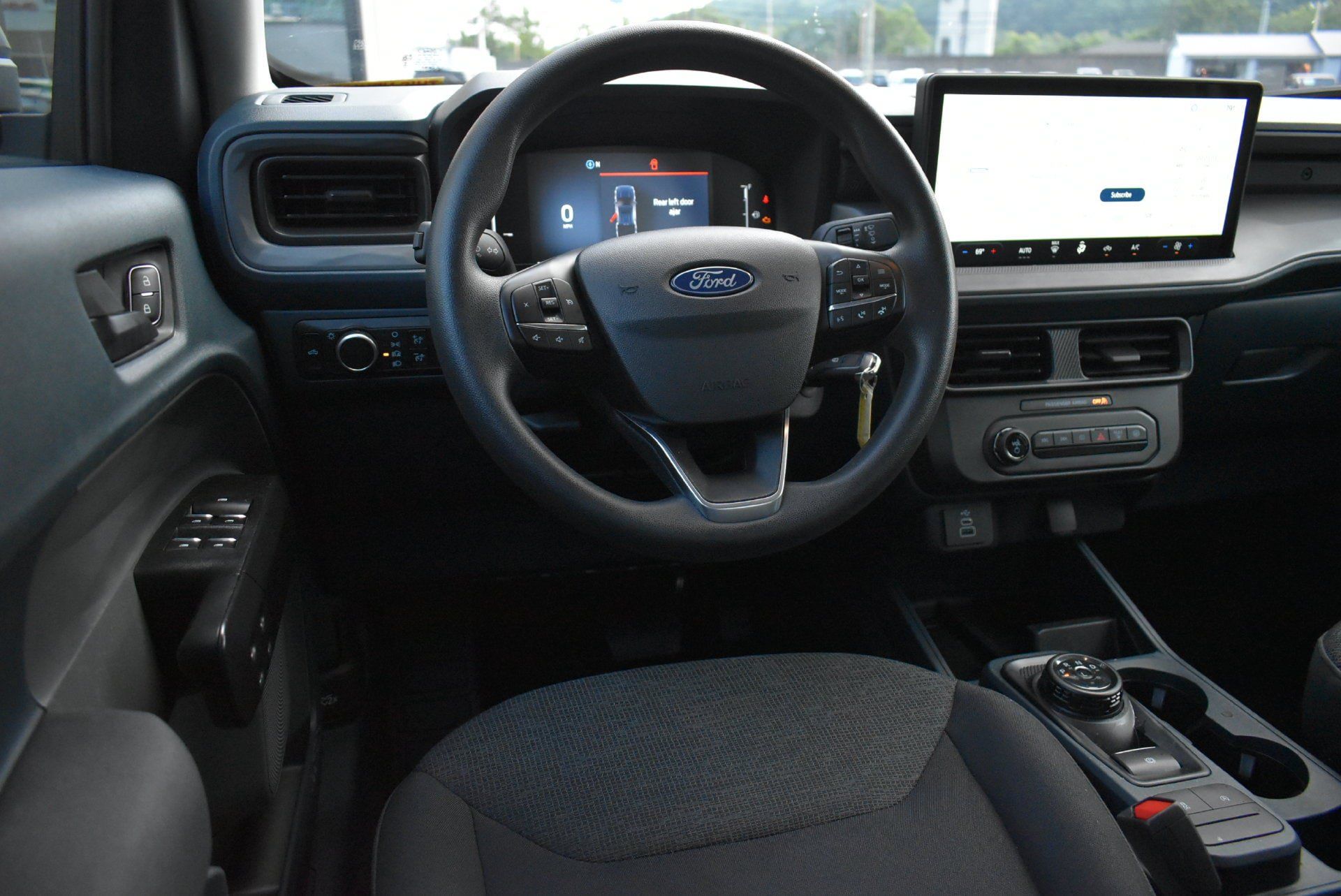 Used 2025 Ford Maverick XL w/ Equipment Group 102A AWD/4WD image 16
