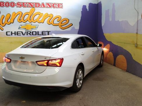 Used 2020 Chevrolet Malibu LT image 8