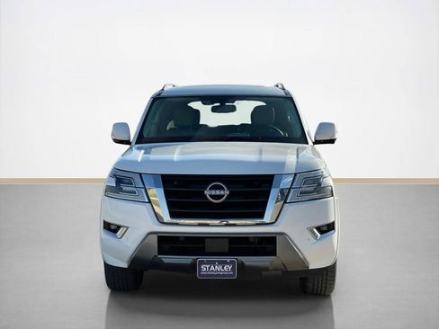 Used 2023 Nissan Armada SL image 2