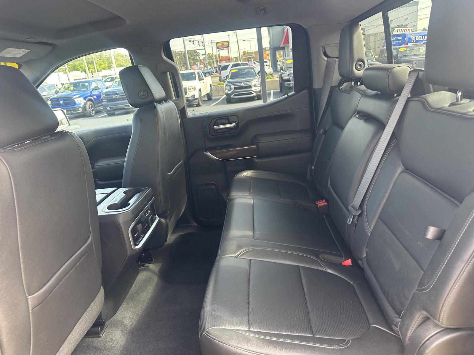 Used 2019 GMC Sierra 1500 SLT w/ SLT Premium Package AWD/4WD image 30