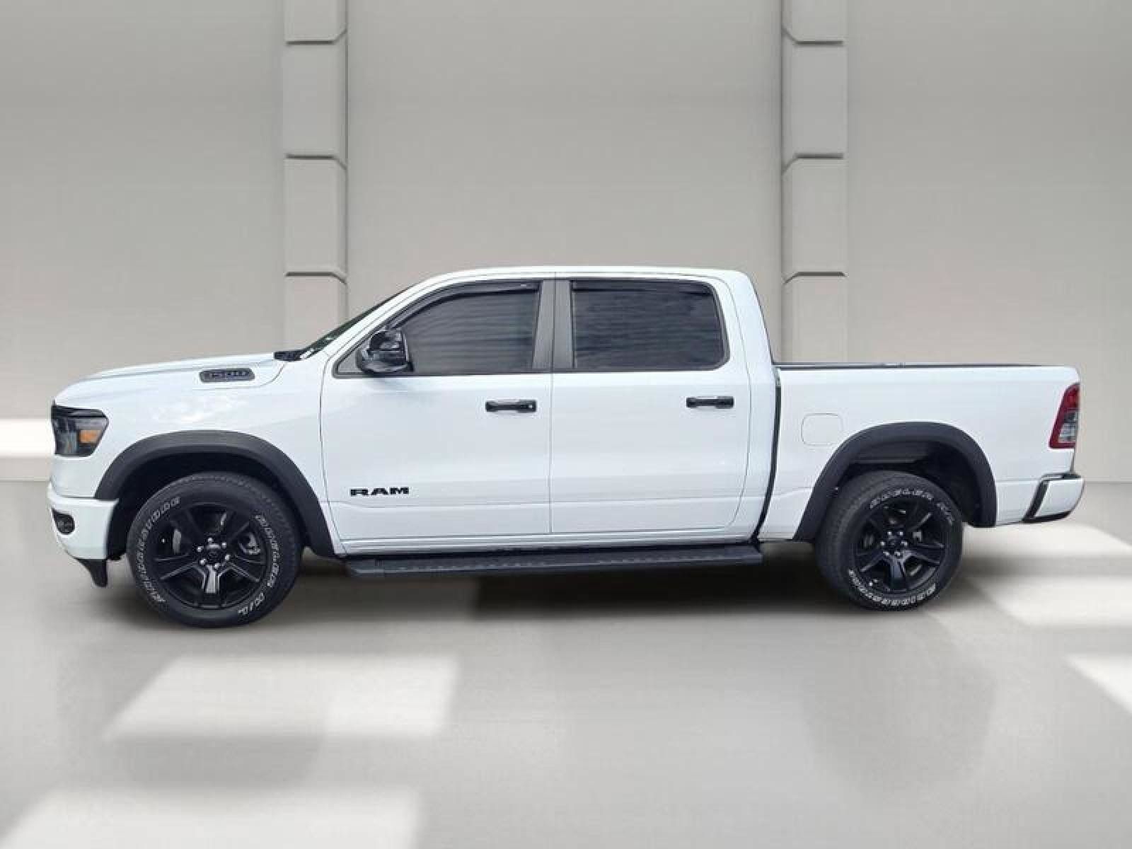 Used 2023 RAM 1500 Big Horn AWD/4WD image 4