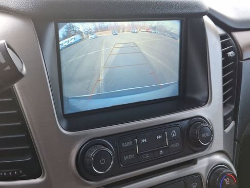 Used 2020 GMC Yukon XL Denali w/ Open Road Package image 21