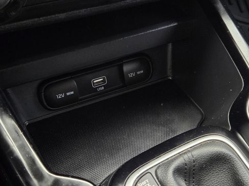 Used 2021 Kia Soul LX FWD image 21
