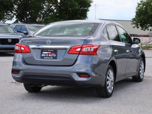 Used 2019 Nissan Sentra S FWD image 9
