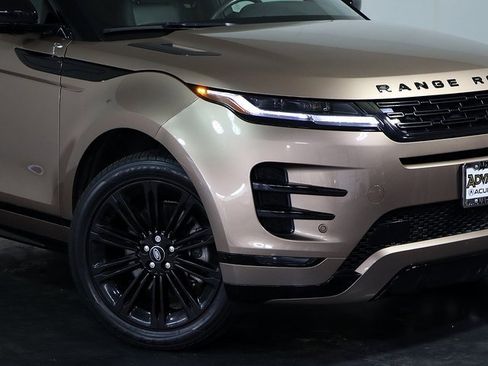 Used 2024 Land Rover Range Rover Evoque Dynamic SE image 8