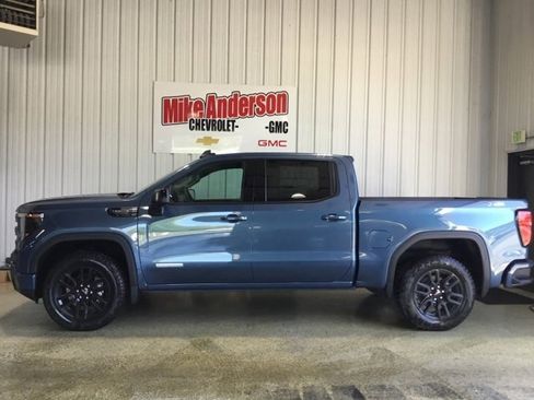 New 2026 GMC Sierra 1500 Elevation w/ Elevation Premium Package image 2