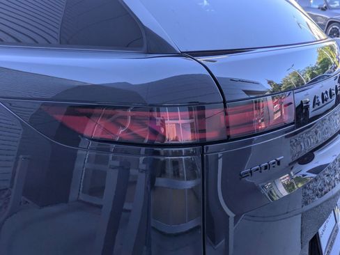 New 2026 Land Rover Range Rover Sport Dynamic SE AWD/4WD image 12