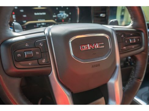 Used 2024 GMC Sierra 1500 SLT w/ SLT Premium Plus Package AWD/4WD image 32