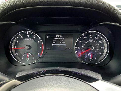 Used 2023 Kia Forte LXS w/ LXS Technology Package FWD image 12