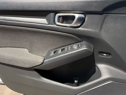 Certified 2025 Honda Civic Sport image 13