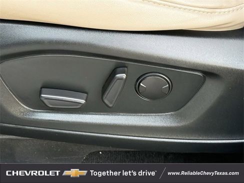 Used 2021 Ford Explorer XLT w/ Equipment Group 202A image 30