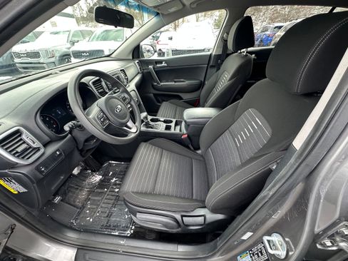 Used 2018 Kia Sportage LX image 27