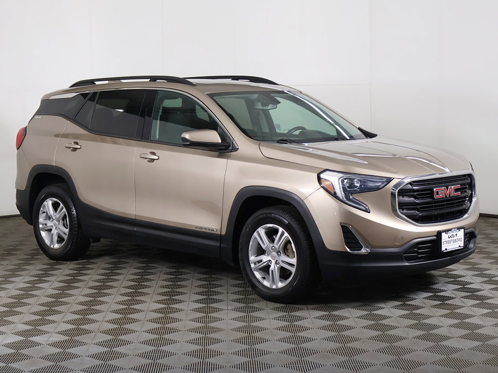Used 2018 GMC Terrain SLE w/ Driver Convenience Package AWD/4WD image 2