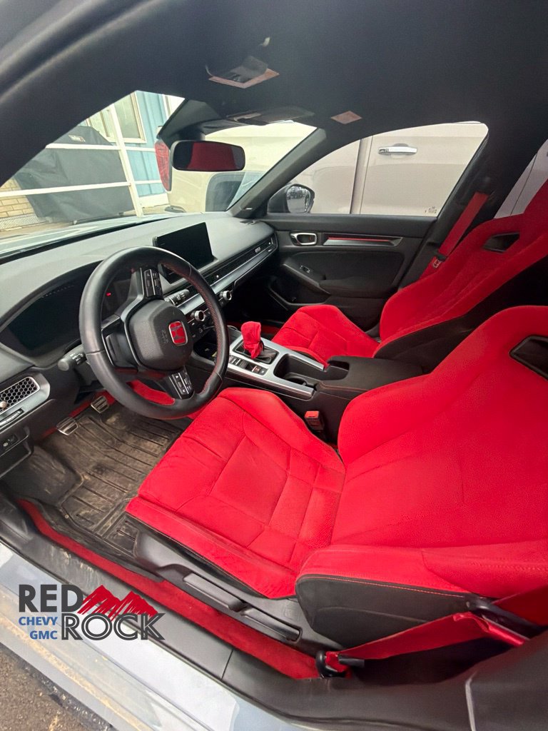 Used 2024 Honda Civic Type R image 3