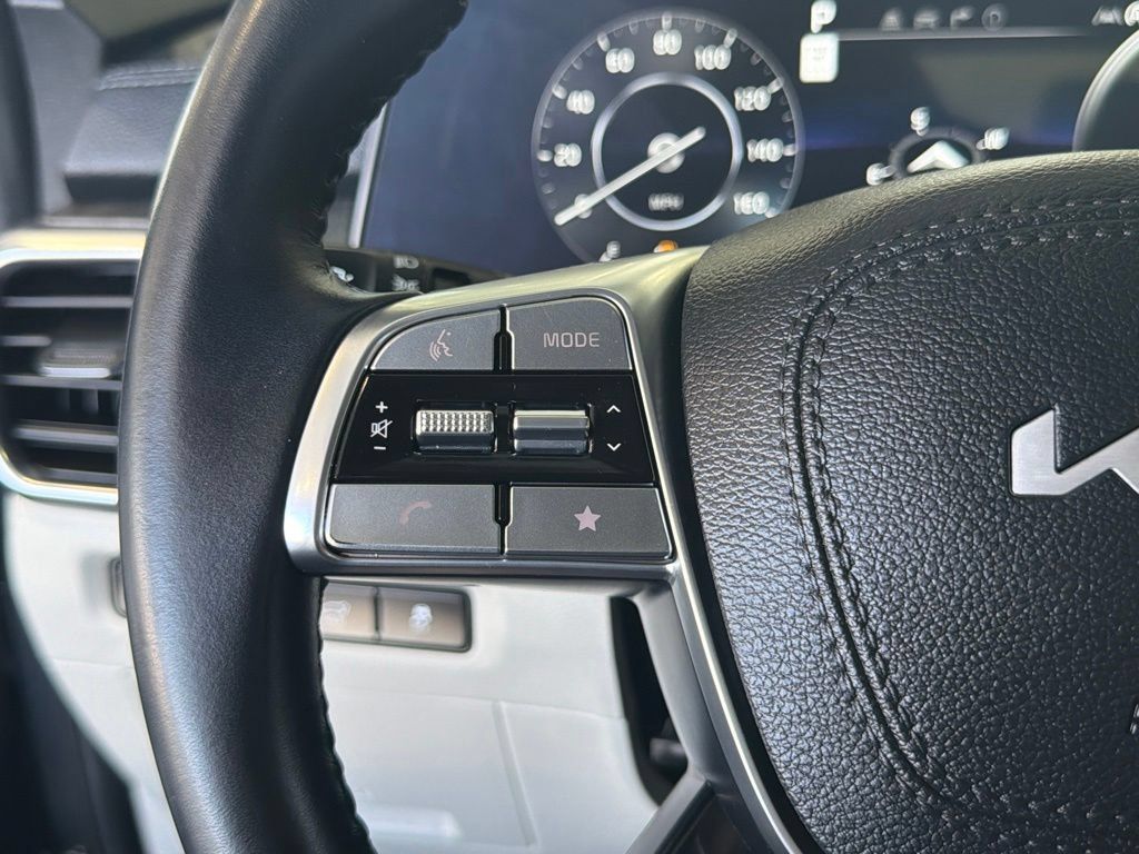 Used 2024 Kia Telluride SX FWD image 25