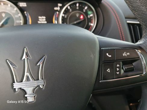 Used 2022 Maserati Levante GT image 31