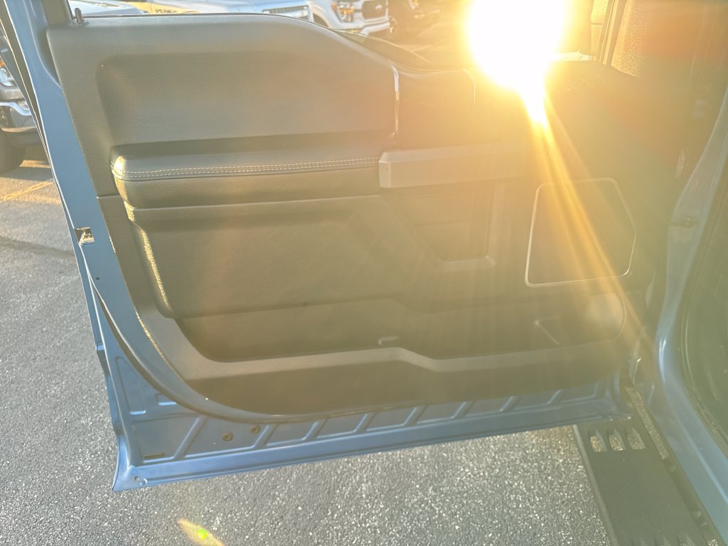Used 2019 Ford F150 Raptor w/ Equipment Group 802A Luxury AWD/4WD image 14