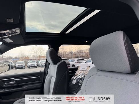 New 2026 RAM 1500 4x4 Crew Cab image 18