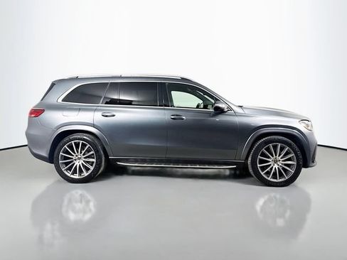 Used 2024 Mercedes-Benz GLS 450 4MATIC image 4