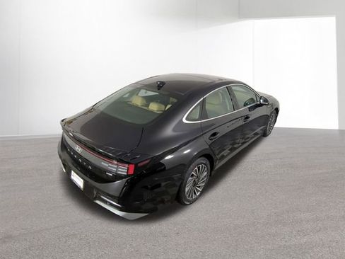 New 2026 Hyundai Sonata Limited image 37
